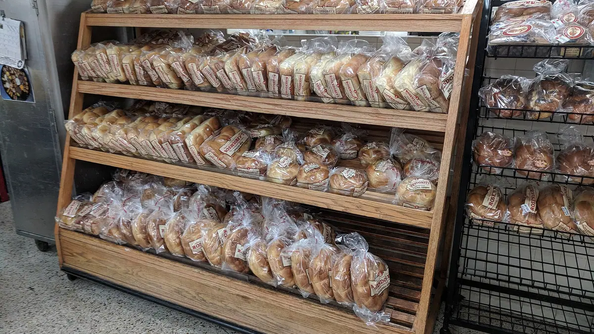 Patton's Bakery – bakery in Donaghadee town centre